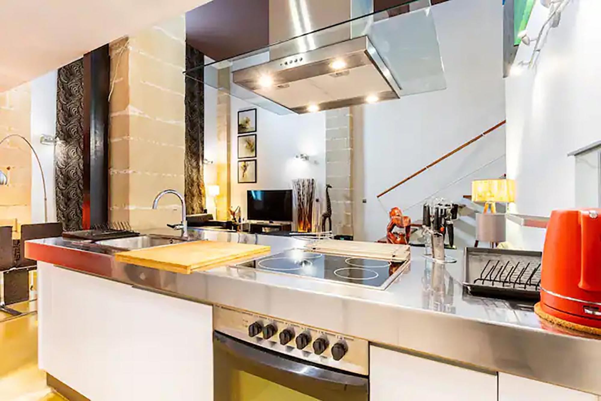 Ferienwohnung ArtQhost Jerez Huge Loft&Free Parking Jerez de la Frontera Exterior foto