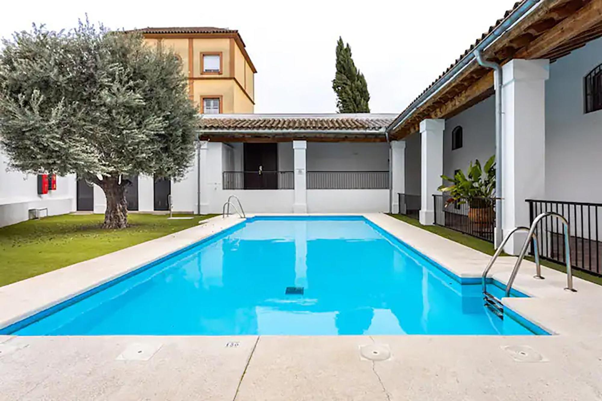 Ferienwohnung ArtQhost Jerez Huge Loft&Free Parking Jerez de la Frontera Exterior foto