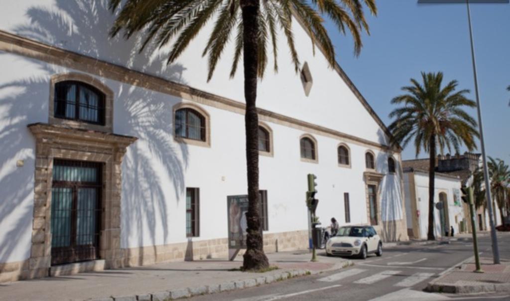 Ferienwohnung ArtQhost Jerez Huge Loft&Free Parking Jerez de la Frontera Exterior foto